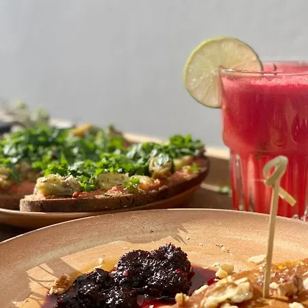 Ethos Vegan Fira, Santorini 호텔 *