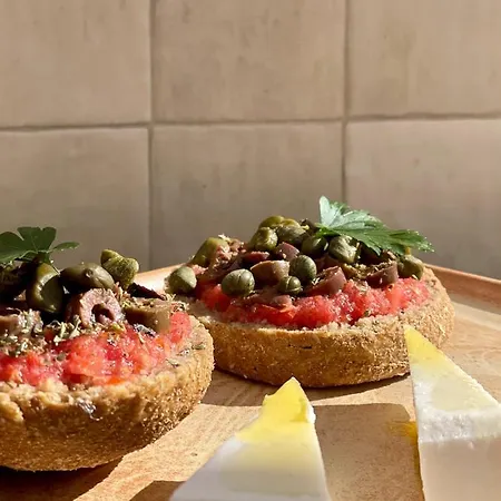 Hotel Ethos Vegan Fira (Santorini)