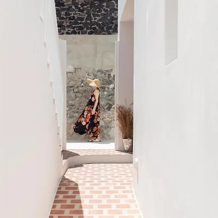 Hotel Ethos Vegan Fira (Santorini)