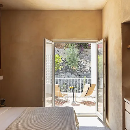 Ethos Vegan Fira, Santorini