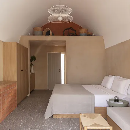 Ethos Vegan Fira, Santorini Hotel