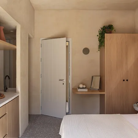 Ethos Vegan Fira, Santorini *