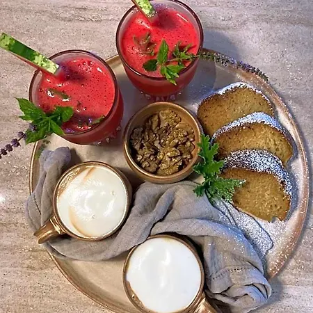 Hotel Ethos Vegan Fira, Santorini *