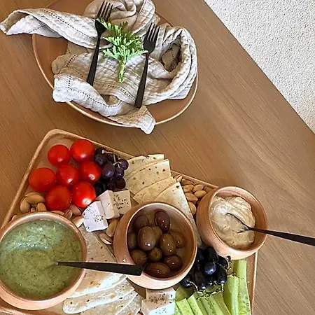 Ethos Vegan Fira, Santorini Fira (Santorini)