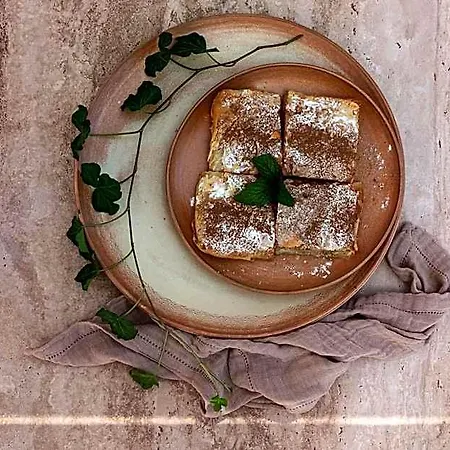 Ethos Vegan Fira, Santorini Hotel *