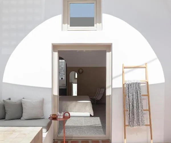 Ethos Fira, Santorini * Fira (Santorini)