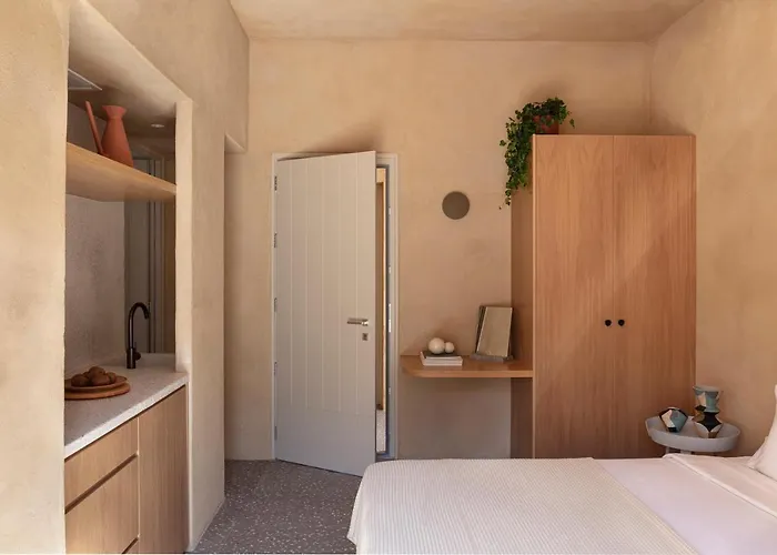 Ethos Fira, Santorini Hotel *