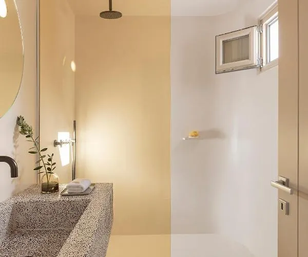 Ethos Fira, Santorini Hotel *