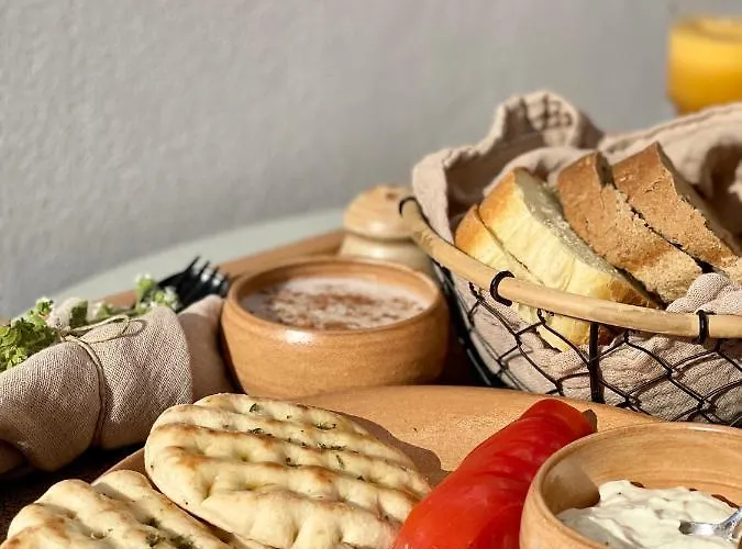 Ethos Fira, Santorini Fira (Santorini)