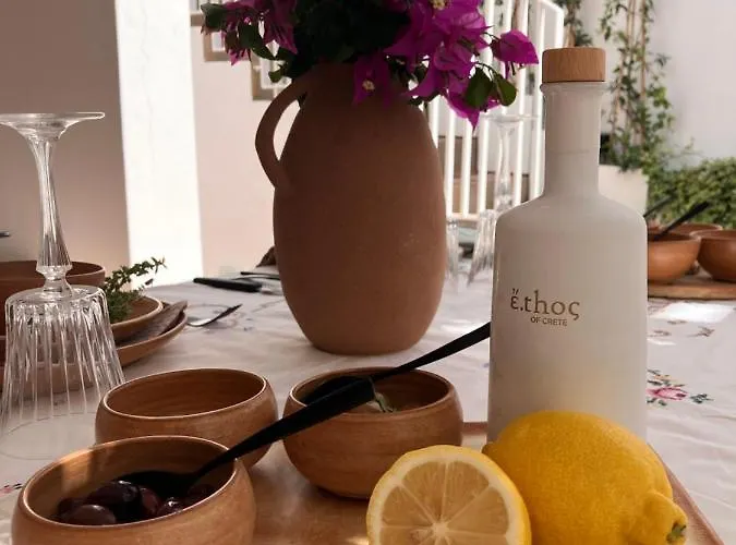 Ethos Fira, Santorini Hotel *
