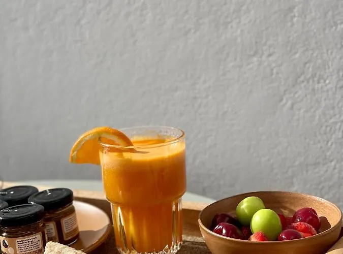 Ethos Fira, Santorini