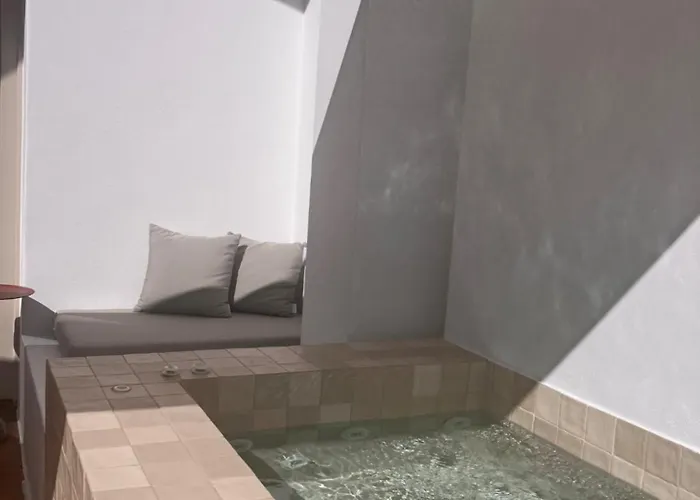 Hotel Ethos Fira, Santorini