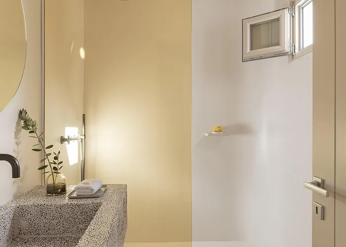 Ethos Fira, Santorini