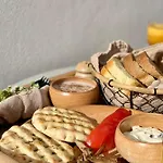Ethos Vegan Fira, Santorini 费拉