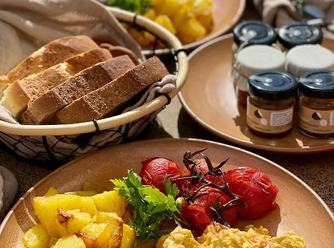 Hotel Ethos Vegan Fira, Santorini