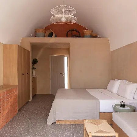 Hotel Ethos Vegan Fira, Santorini